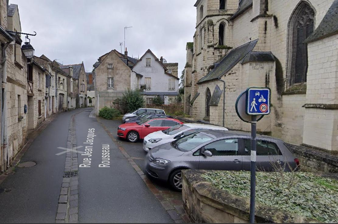 La Tour De L Horloge, Appt Typique A 500M Du Chateau Chinon Bagian luar foto